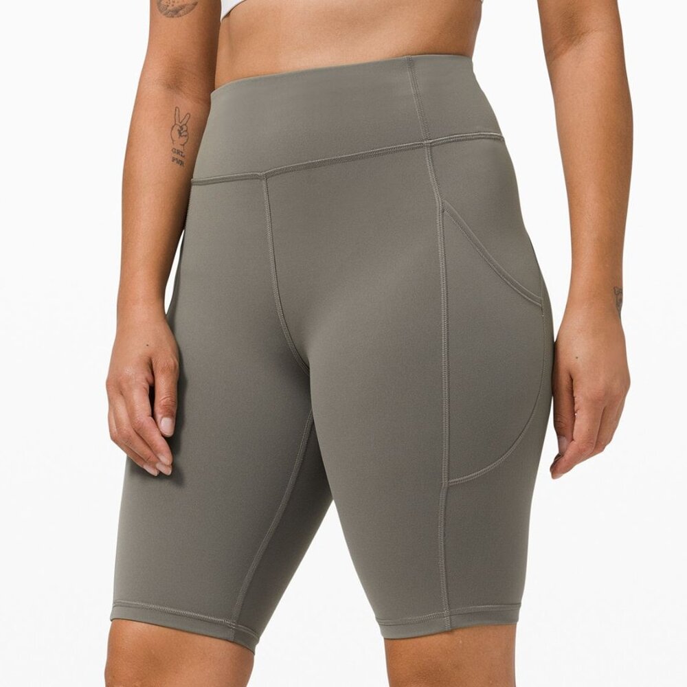 Invigorate High-Rise Short 10" Grey Sage Size: 8